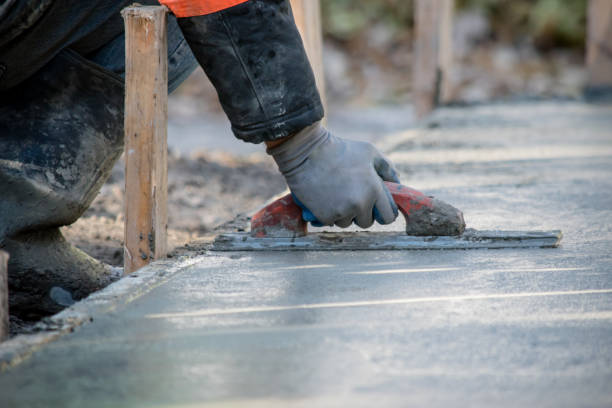 Best Concrete Sidewalk Installation  in Fairburn, GA